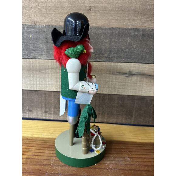 Nutcracker Village Pirate Nutcracker 12" -flaw - Picture 3 of 7